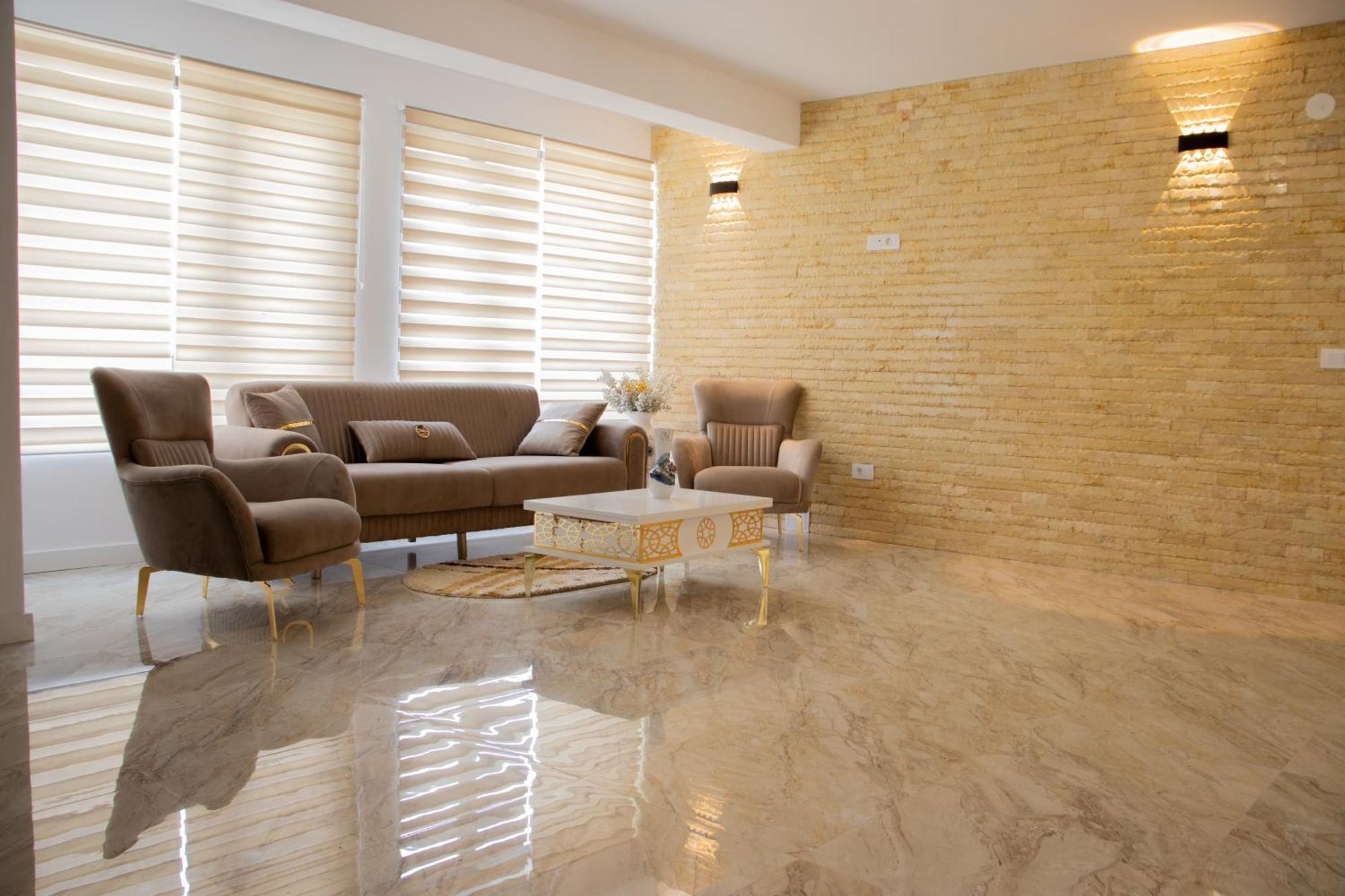 Ge-Lux Villa Incesti Exterior photo